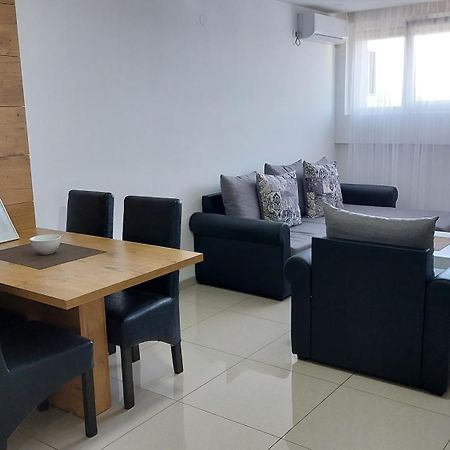 S-Apartmani Cocetova Ягодина Екстер'єр фото