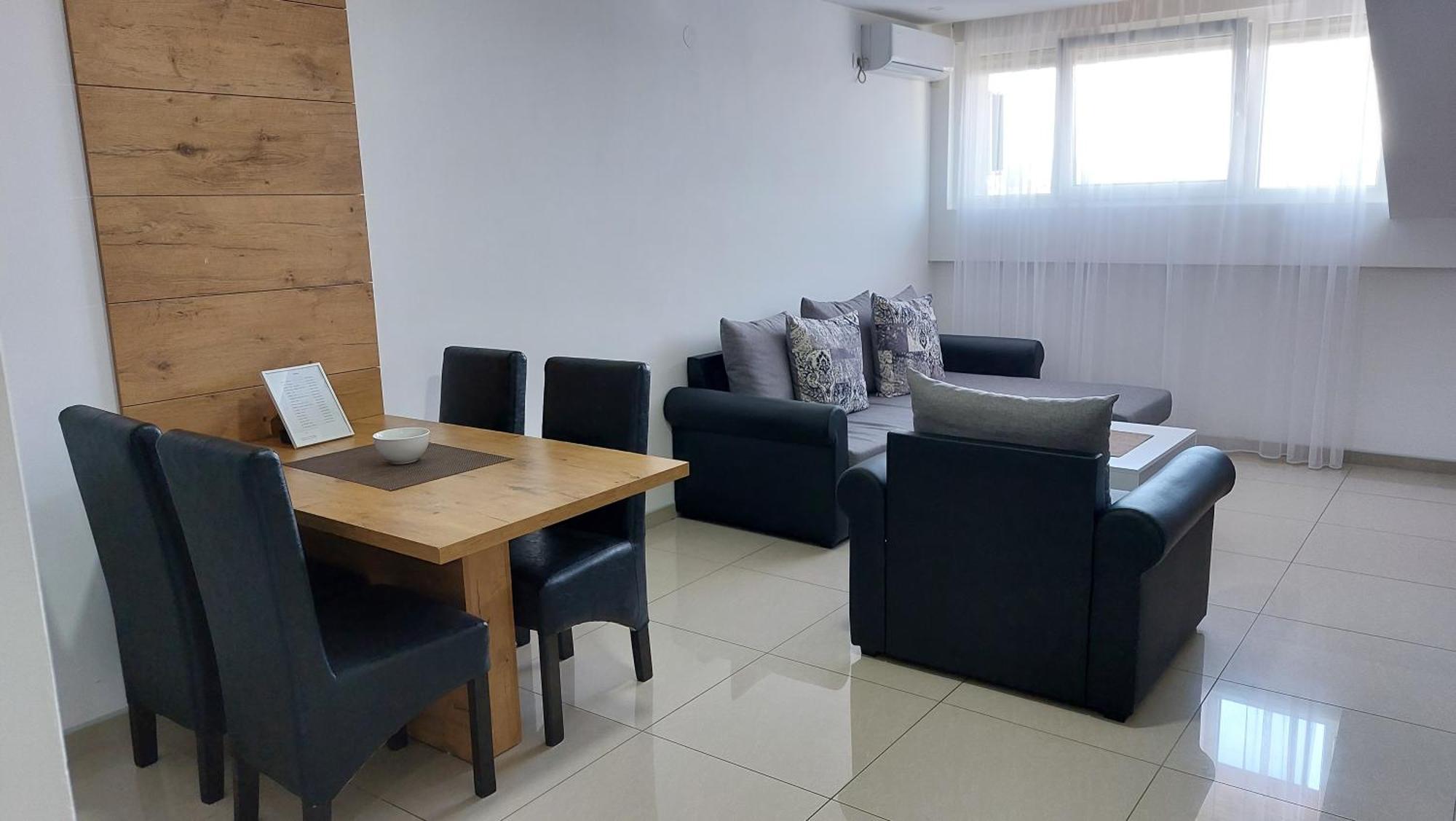 S-Apartmani Cocetova Ягодина Екстер'єр фото